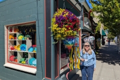 Shopping Water Street, Port Townsend